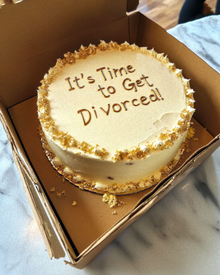 ‘It’s Time to Get Divorced!’: The Message on My Anniversary Cake Led Me to a Shocking Truth