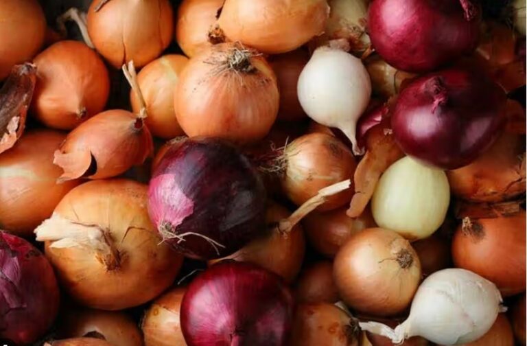 3 Ways to Use Onions for Amazing Health Benefits
