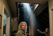 My daughter hadn’t visited for an entire month. I decided to go see her myself, taking the spare key. When I walked in, I heard a faint scraping sound coming from the attic. When the rescuers forced the door open, we saw something that made us collapse…