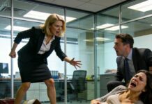 Entré en la oficina de mi esposo para sorprenderlo con el almuerzo y lo encontré besando apasionadamente a otra mujer. Cuando lo confronté, ella me atacó y pateó mi vientre de ocho meses de embarazo. Mi esposo se rió… y fue entonces cuando la puerta se abrió y sus rostros se desplomaron.