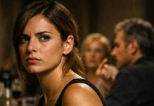 La noche en que conocí a la familia de mi prometido entendí que, para ellos, yo no era una mujer: era un problema con un bebé.