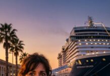 “‘Tranquilas… mamá ni se va a enterar’, las oí reír detrás de la puerta. Un minuto después, mi app bancaria gritó: $42.000… desaparecidos. Sentí el estómago caer. ‘¿Qué han hecho?’, susurré, temblando. Bloqueé cada cuenta, denuncié la tarjeta como robada y apreté los dientes: ‘Si me mintieron, que el mar les devuelva la verdad’. Pero cuando el FBI subió al barco… mi nombre apareció primero. ¿Por qué?