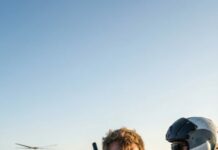 The ocean didn’t just take my boat—it took my name. One second I was laughing into the radio, “Tell Lina I’ll be home before sunset.” The next, a wall of water rose like a living thing and swallowed the sky. I woke up coughing salt on an island that wasn’t on any map. Nights, I heard my wife’s voice in the wind: “Please… come back.” Five years later, the impossible finally answered. But not the way anyone expected…