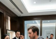 Ethan Brooks Walked Into a Rodeo Drive Watch Store in a Worn Hoodie—What Happened Next Shocked Everyone. The Staff Mocked Him, Told Him to Leave, and Treated Him Like He Was Invisible… Until He Calmly Pointed at the Most Expensive Platinum Watch in the Shop and Dropped a Black Card on the Counter. The “Rich Guy” Was Only Taking Photos—And the Real Lesson Hit Hard: Never Judge People by Their Appearance.