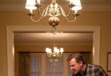 My fork froze halfway to my mouth when my father slammed his hand on the Thanksgiving table and shouted, “You’re nothing but a leech. Get out of my house by the weekend.” The room went silent. My mother stared at her plate, my sister looked terrified, and I realized something chilling—every bill in that house had my name on it. I had been paying for everything. But that night, I discovered a secret that proved they hadn’t just used me… they had been planning my exit all along.