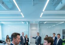 I walked into the Lamborghini showroom in a grease-soaked jumpsuit. The saleswoman smirked, “Lost, sir? We don’t do installments here.” The manager sneered, pointing at the door: “Don’t touch the cars.” My chest burned—not from shame, but from my son’s birthday ticking closer. Then Luke stepped in, voice steady: “Sir, I’m sorry. Let me show you.” Three days later, I returned in a suit and signed Florida’s biggest fleet deal… and they froze. But the real shock? It wasn’t the contract. It was who I asked to take the keys.