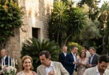 En la fiesta de cumpleaños de mi hija, mi nieto vino corriendo hacia mí, pálido, y me susurró: “Abuela, tienes que irte ya”. Me quedé paralizada. “¿Qué pasa?”, pregunté. “Solo vete, por favor”, me rogó al borde del llanto. Le obedecí sin saber que ese momento me estaba salvando. Horas después descubrí la verdad sobre mi propia hija… y sentí que mi mundo se rompía en dos.