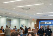 Before my grandfather died, he thrust an old savings passbook into my hand and whispered, “Only you.” My mother snatched it, snorted, and threw it in the trash. “It’s old. It should have been buried there.” Even so, I dug it up and went to the bank. The manager flipped through the pages, his face turning pale. “Security,” he whispered. “Call the police. Absolutely. Don’t. Let. Her. Go.”