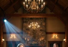 Five years ago my sister stood in front of our entire family, lifted a microphone, and said, “Tonight I’m finally going to expose Alexis for the fraud she really is.” The room waited for me to break. Instead, I leaned against the wall and whispered, “Go ahead.” Because what she didn’t know was that federal investigators were already walking through the door—and in less than sixty seconds, the golden child of the Grant family would be the one in handcuffs.