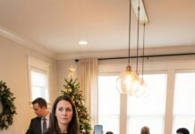 Three months ago, my father pointed to the door and said, “Get out. You and that child. Don’t ever come back.” My mother added, “Christmas is better without you,” while my eight-year-old clutched her napkin and tried not to cry. They thought I’d break. They thought I’d beg. Instead, I made one phone call and said, “Go ahead. Let’s tell everyone the truth.” Five minutes later, the same people who humiliated us were whispering, “Please… undo this.” They had no idea I already knew everything—and I was done staying silent.