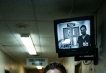 The hospital told me my birth certificate was “system-broken”—the same day a doctor disappeared. Suddenly I was the liar. Punches rained down, the alley darkened, but I still whispered the only thing I felt was true: “Don’t trust signatures.” I checked the duty roster and found a nurse who didn’t exist—but her signature was everywhere. Then I checked the hallway video: I was never taken into the delivery room…