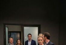 My ex-husband came to my anniversary to humiliate me in front of all the guests and brag about his young bride, but as soon as he saw my special guest, he immediately apologized and hurriedly fled the party