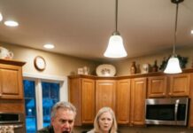 “You’re not invited to Thanksgiving,” my dad said like he was reading a grocery list. I blinked. “Okay,” I replied, smiling too calmly. “Then don’t expect my $8,000.” His fork stopped mid-air. Mom’s face went pale. “What are you talking about?” Dad snapped. I pulled out my phone and tapped one button. “The heating account is in my name,” I said. “I just canceled it.” And then his phone rang—the landlord.